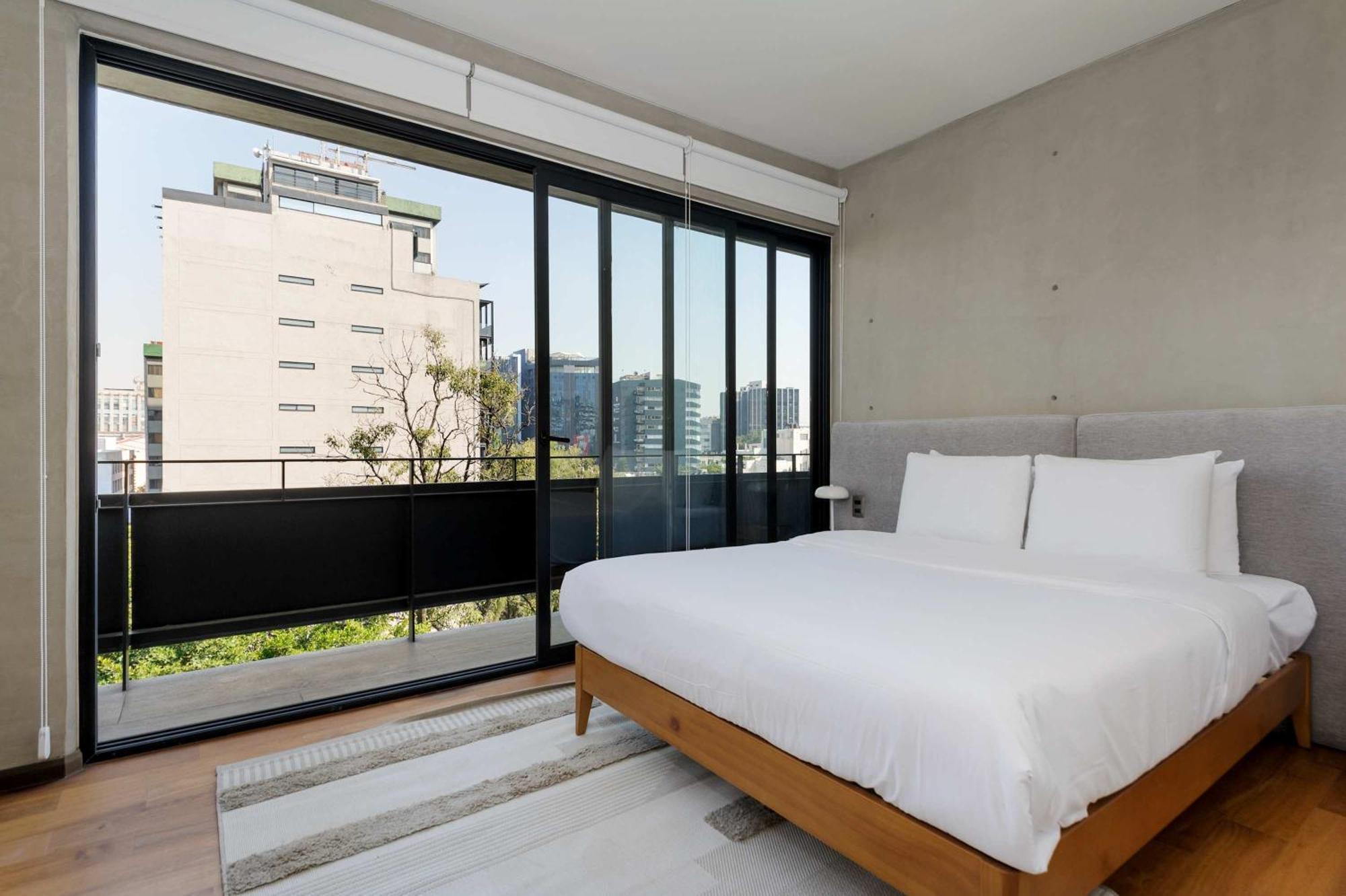 Apartment Inviting 2br Penthouse With Terrace In Cuauhtemoc Mexico City