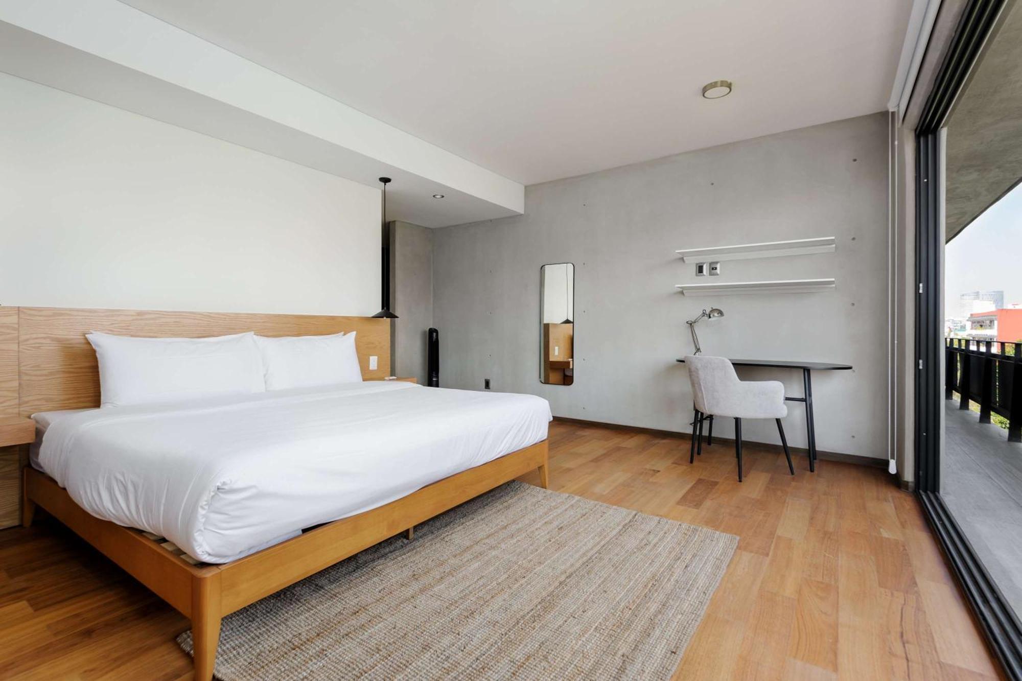 Apartment Inviting 2br Penthouse With Terrace In Cuauhtemoc *